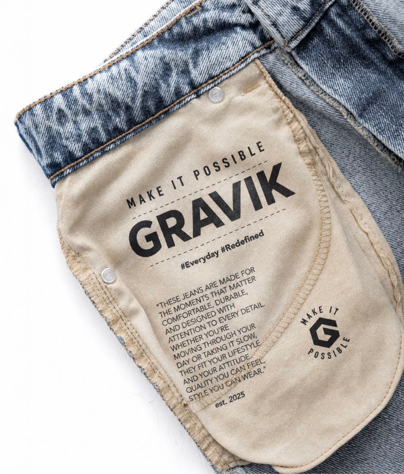 Detalle de etiqueta GRAVIK